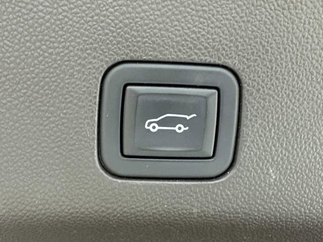 Used 2024 Cadillac Escalade Sport RWD image 14