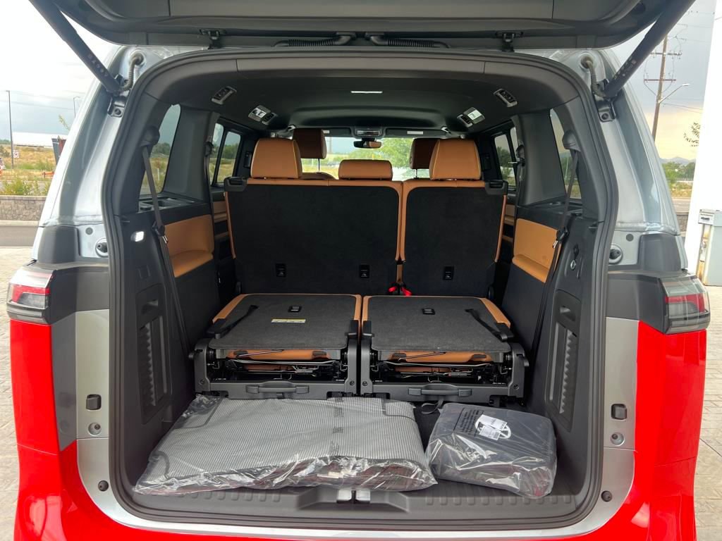 New 2025 Volkswagen ID. Buzz Pro S image 22