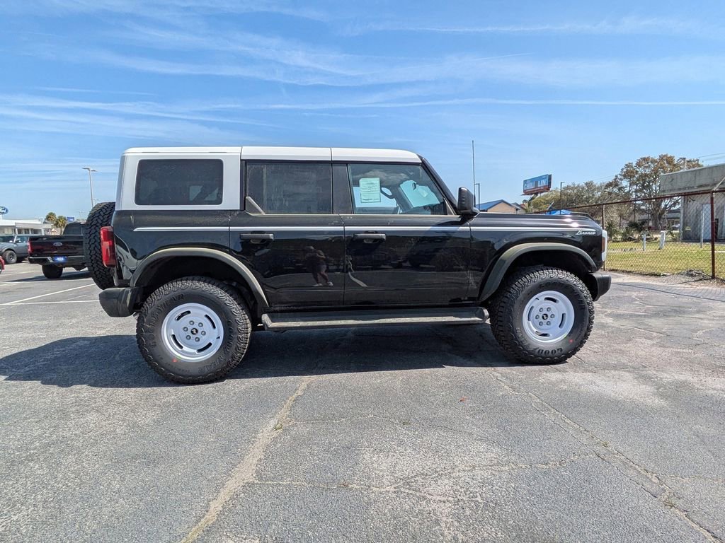 New 2026 Ford Bronco Heritage Edition image 3