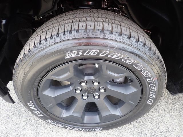New 2026 RAM 1500 4x4 Crew Cab image 12