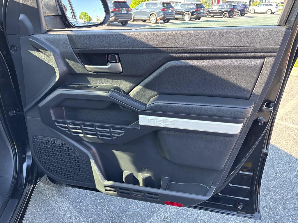Used 2024 Toyota Tacoma TRD Off-Road AWD/4WD image 36