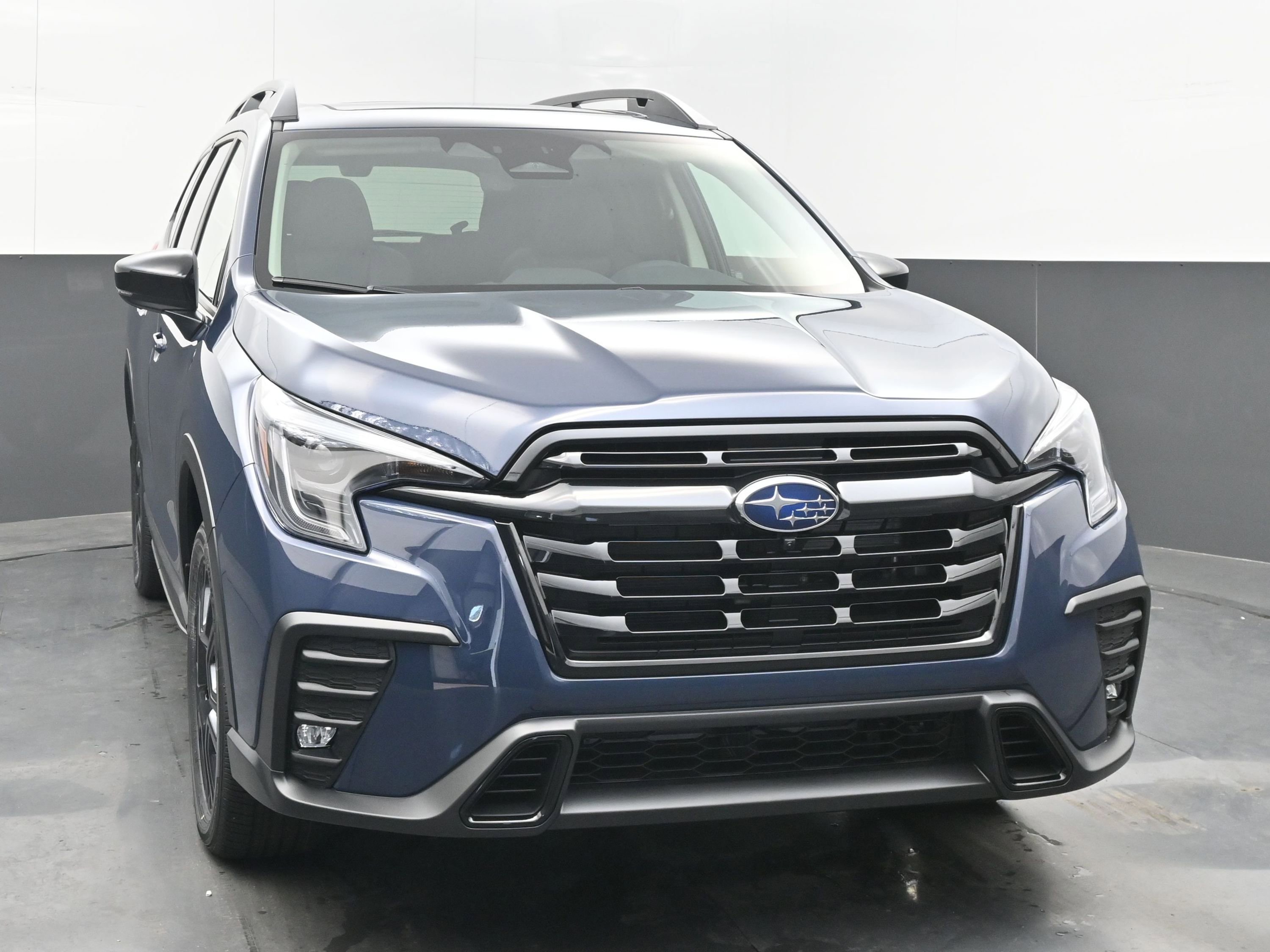 New 2025 Subaru Ascent Bronze Edition image 2