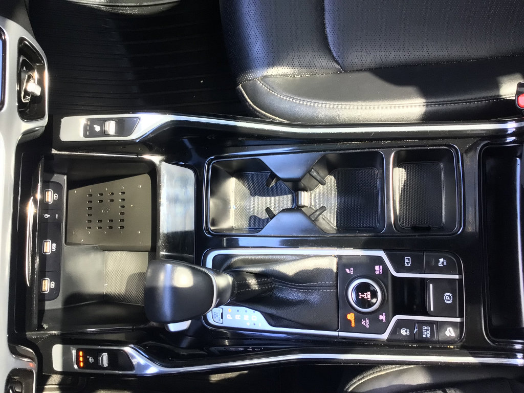 Used 2022 Kia Sorento SX image 11