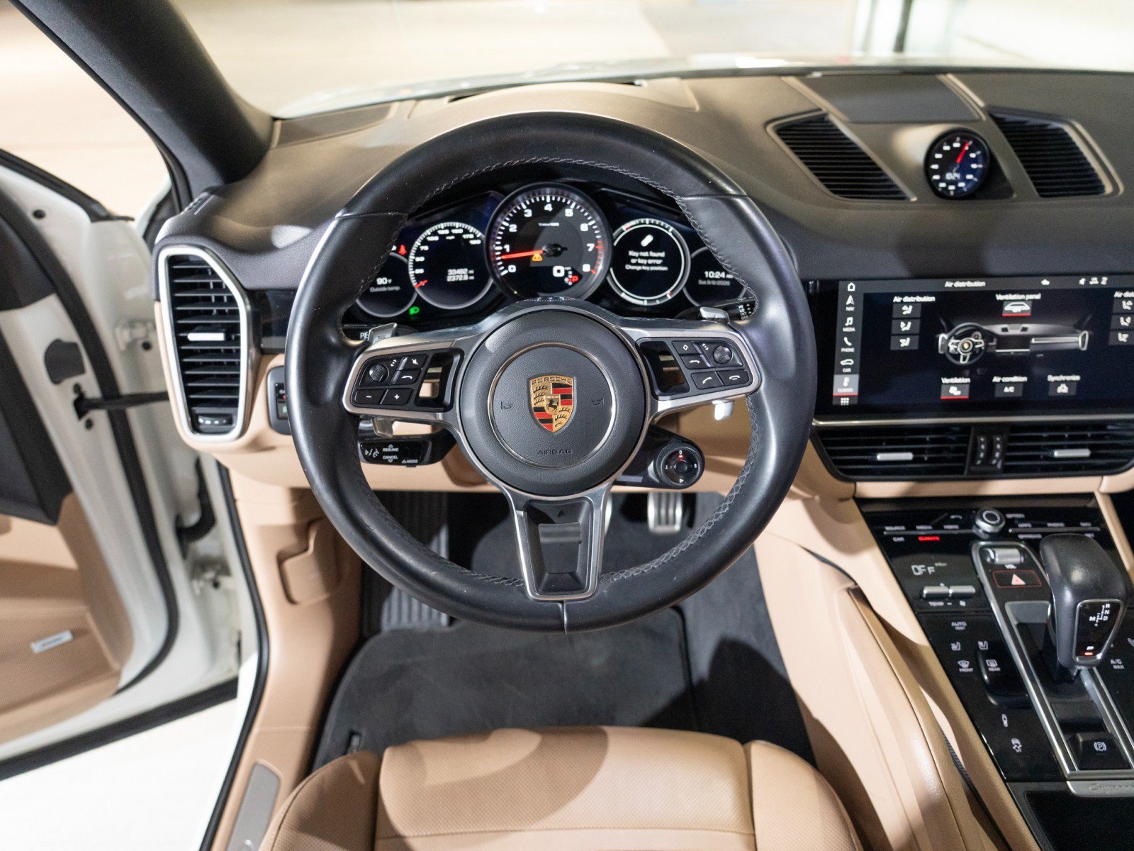 Certified 2021 Porsche Cayenne S AWD/4WD image 28