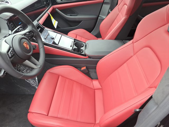 New 2026 Porsche Panamera GTS image 22