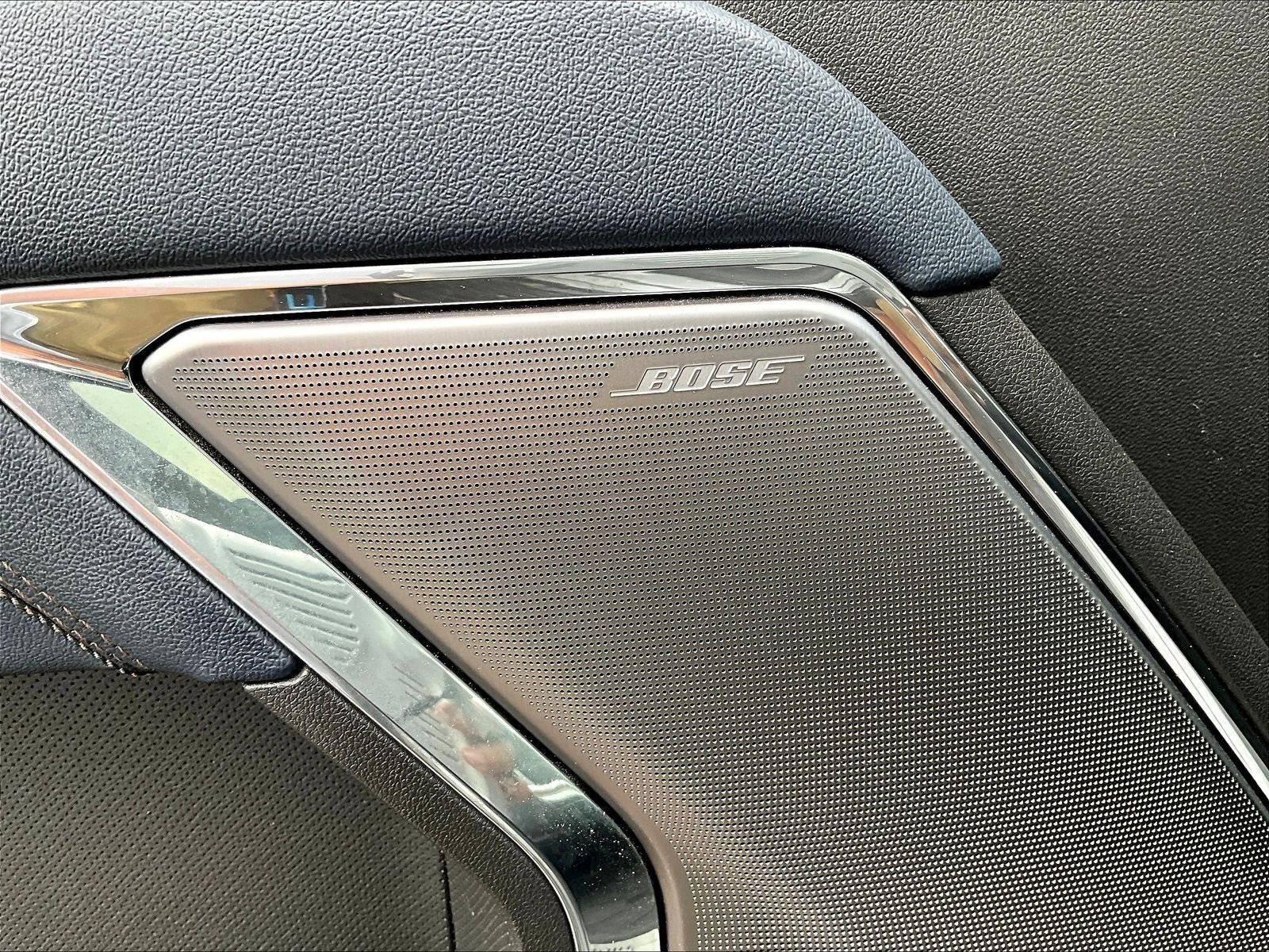 Used 2024 Chevrolet Silverado 1500 High Country w/ High Country Premium Package AWD/4WD image 36