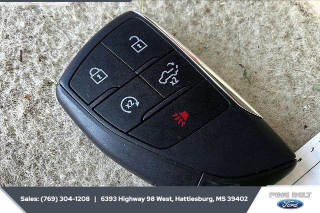 Used 2025 Chevrolet Silverado 2500 High Country w/ High Country Premium Package image 9