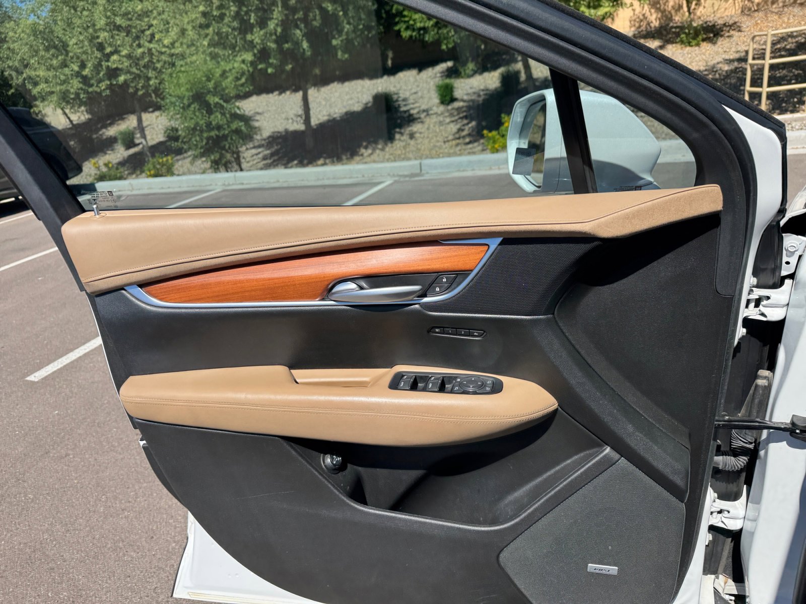 Used 2019 Cadillac XT5 Platinum image 13