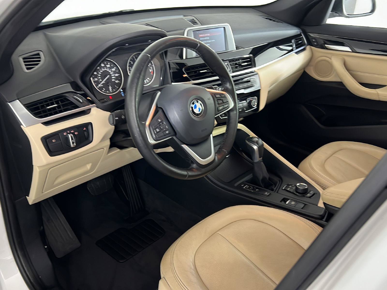 Used 2018 BMW X1 xDrive28i AWD/4WD image 2