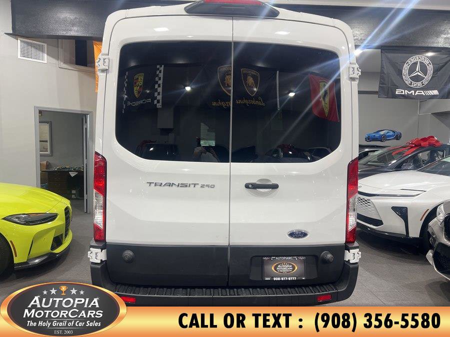Used 2024 Ford Transit 250 148 Medium Roof w/ Load Area Protection Package RWD image 4