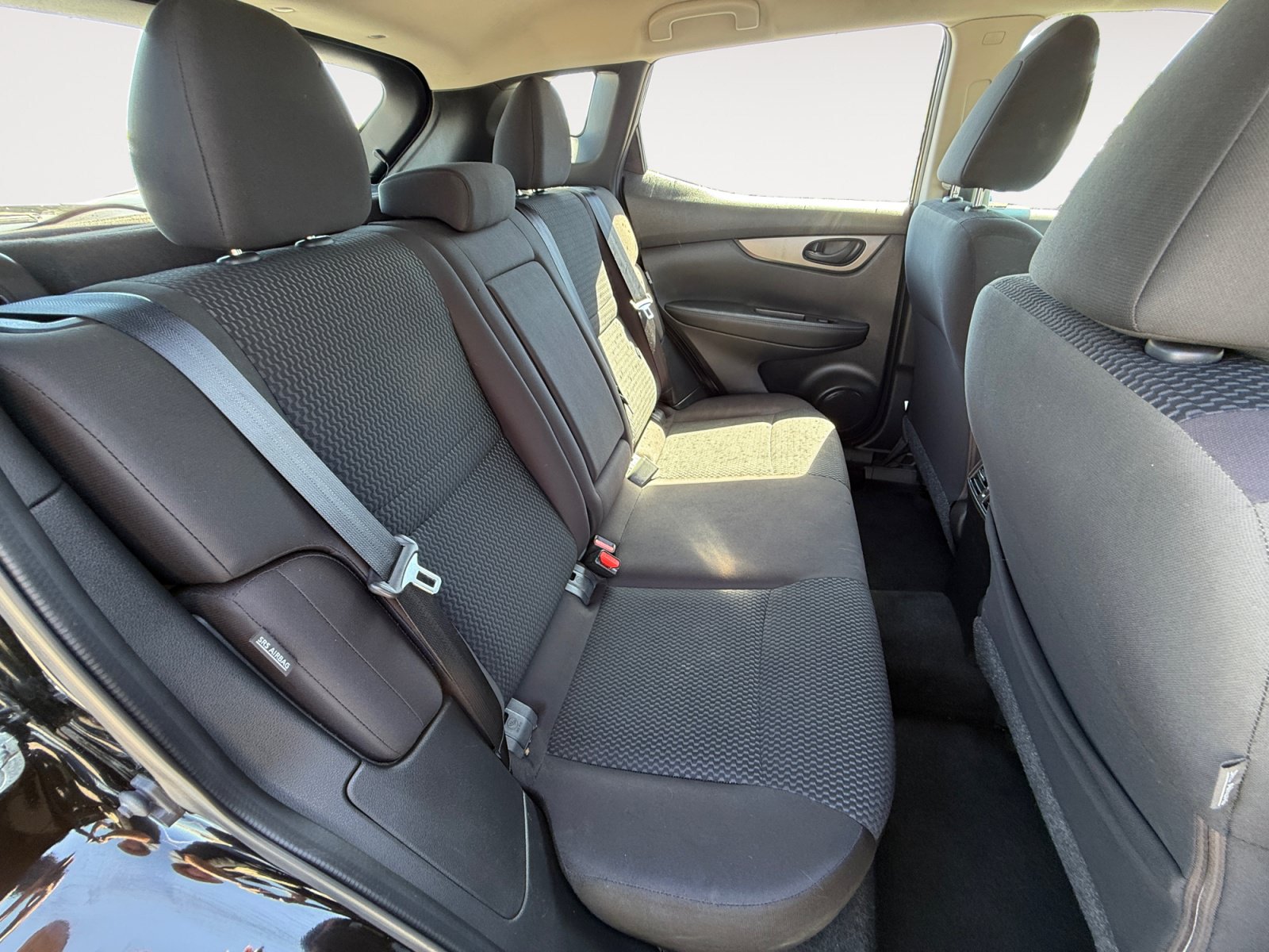Used 2020 Nissan Rogue Sport S FWD image 18
