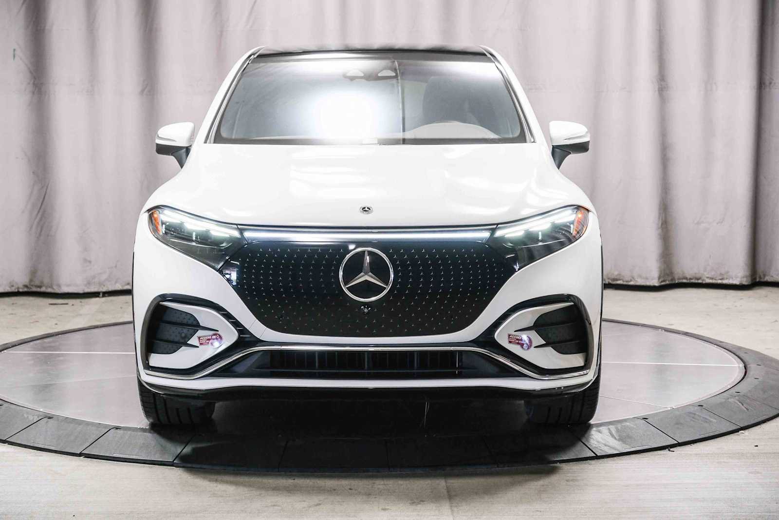 Certified 2023 Mercedes-Benz EQS 580 4MATIC SUV image 6