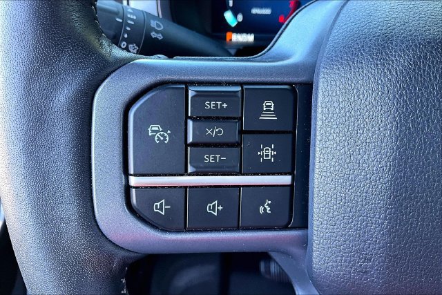 Used 2024 Ford F150 Lariat w/ Bed Utility Package AWD/4WD image 18