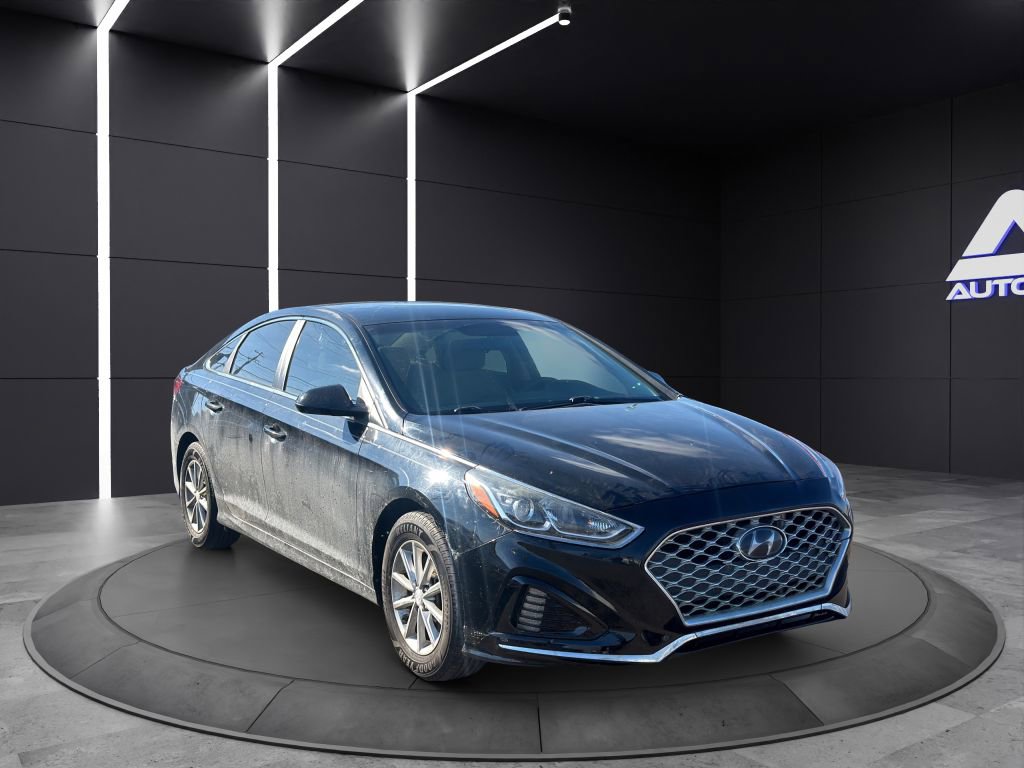 Used 2019 Hyundai Sonata SE image 2