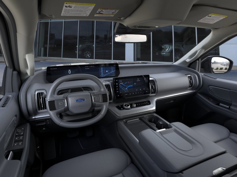 New 2026 Ford Expedition Active image 9