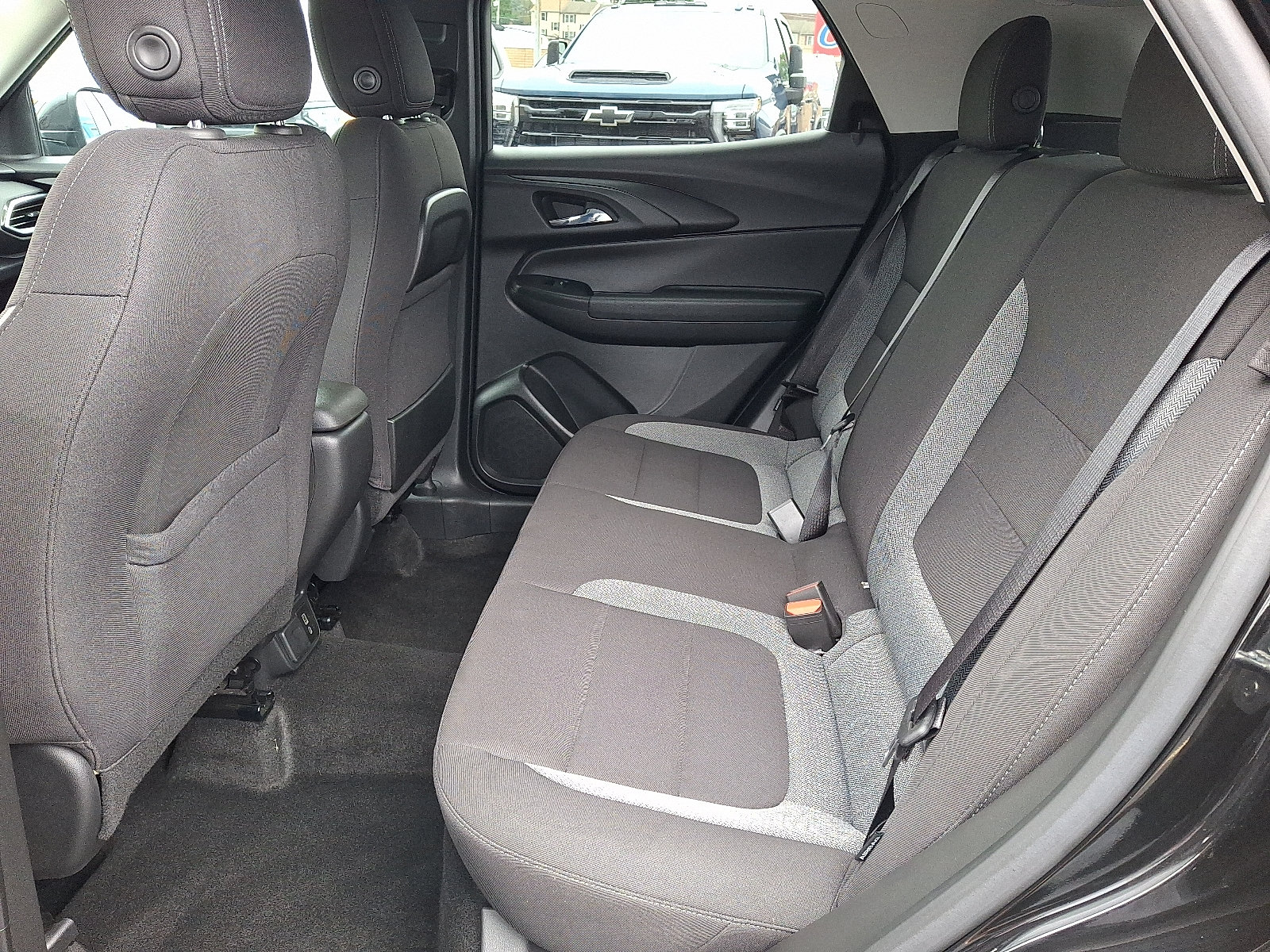Used 2023 Chevrolet TrailBlazer LT w/ Convenience Package AWD/4WD image 12