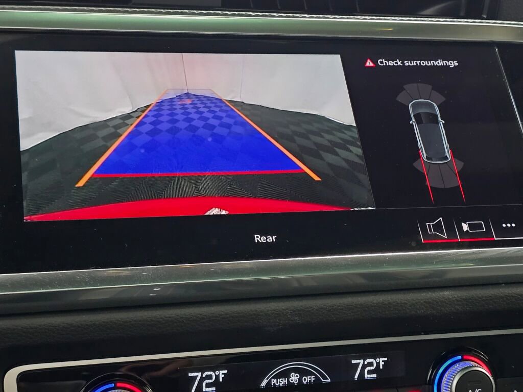 New 2025 Audi Q3 2.0T Premium image 26