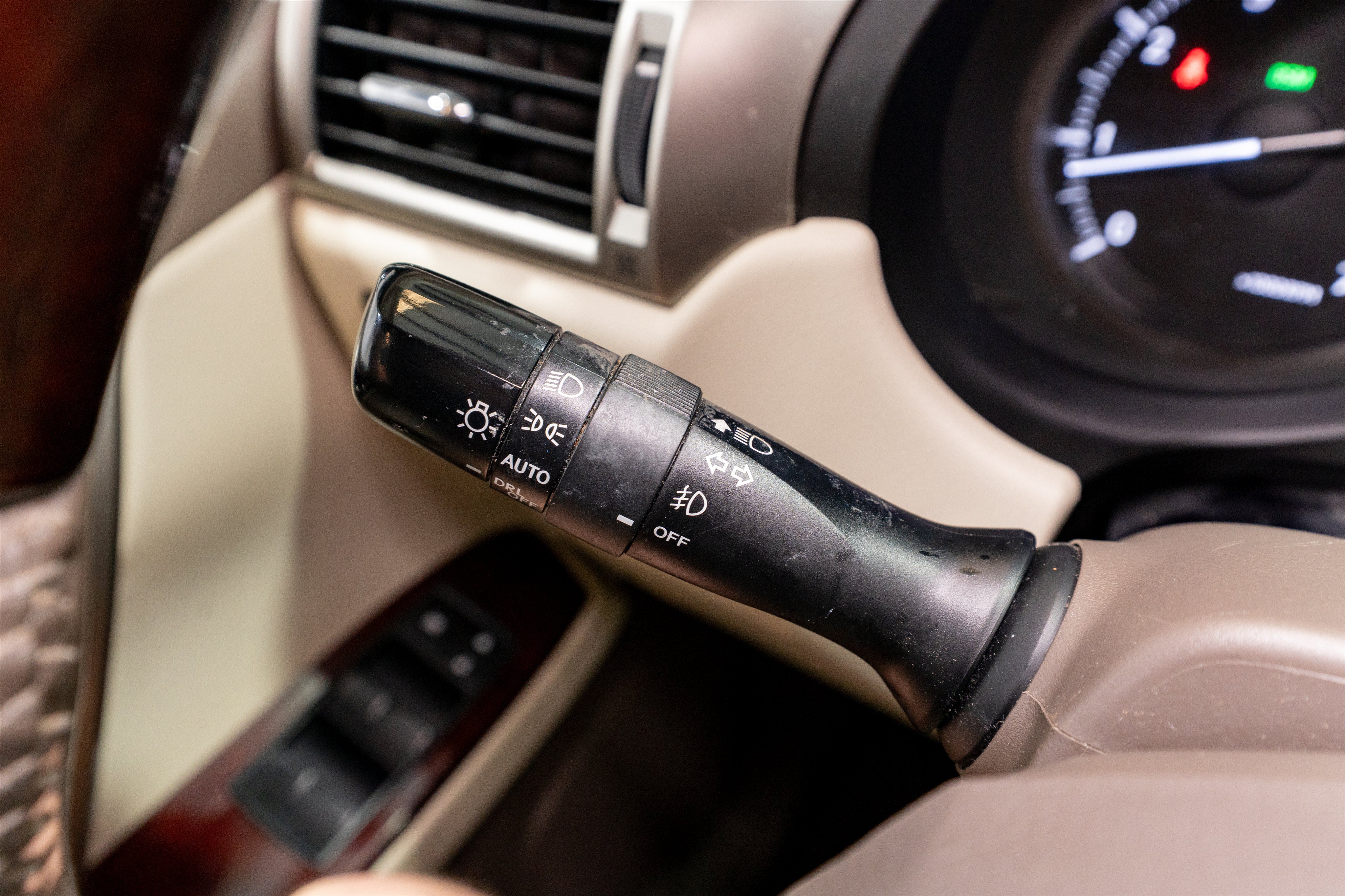 Used 2019 Lexus GX 460 Premium AWD/4WD image 31
