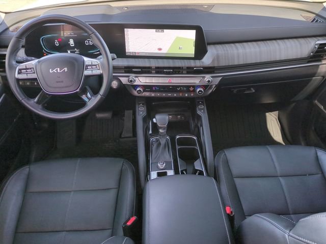 Used 2025 Kia Telluride EX w/ EX Captain's Chair Package FWD image 29