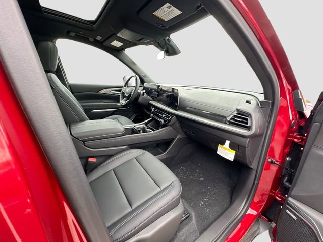 New 2025 Chevrolet Traverse LT w/ Enhanced Driving Package image 30