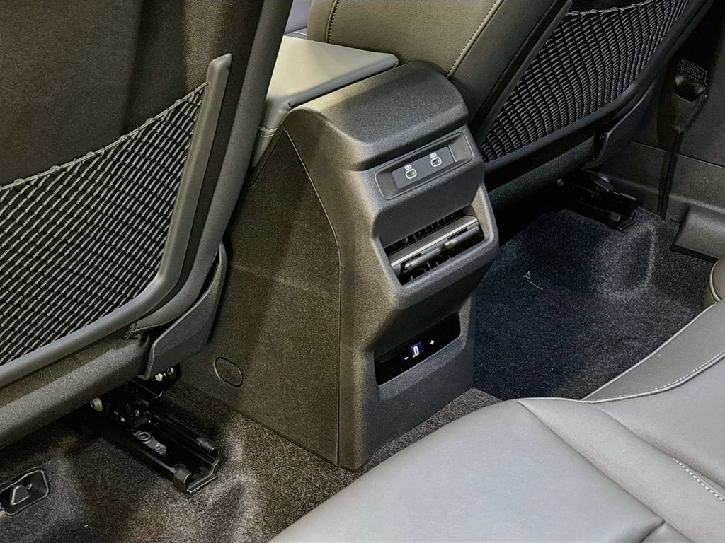New 2026 Audi Q3 quattro 2.0T AWD/4WD image 17