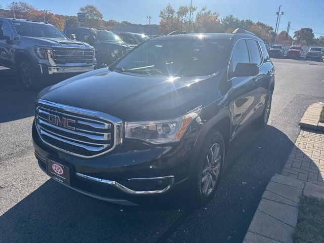 Used 2018 GMC Acadia SLE w/ LPO, Floor Liner Package image 3