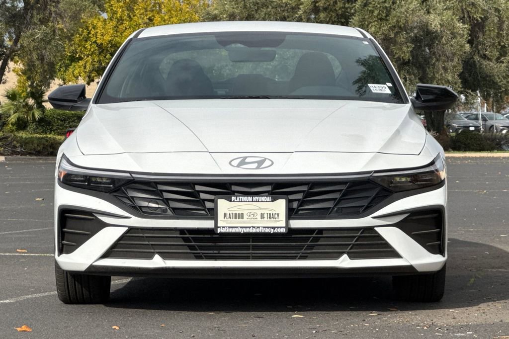 New 2025 Hyundai Elantra Sport image 6