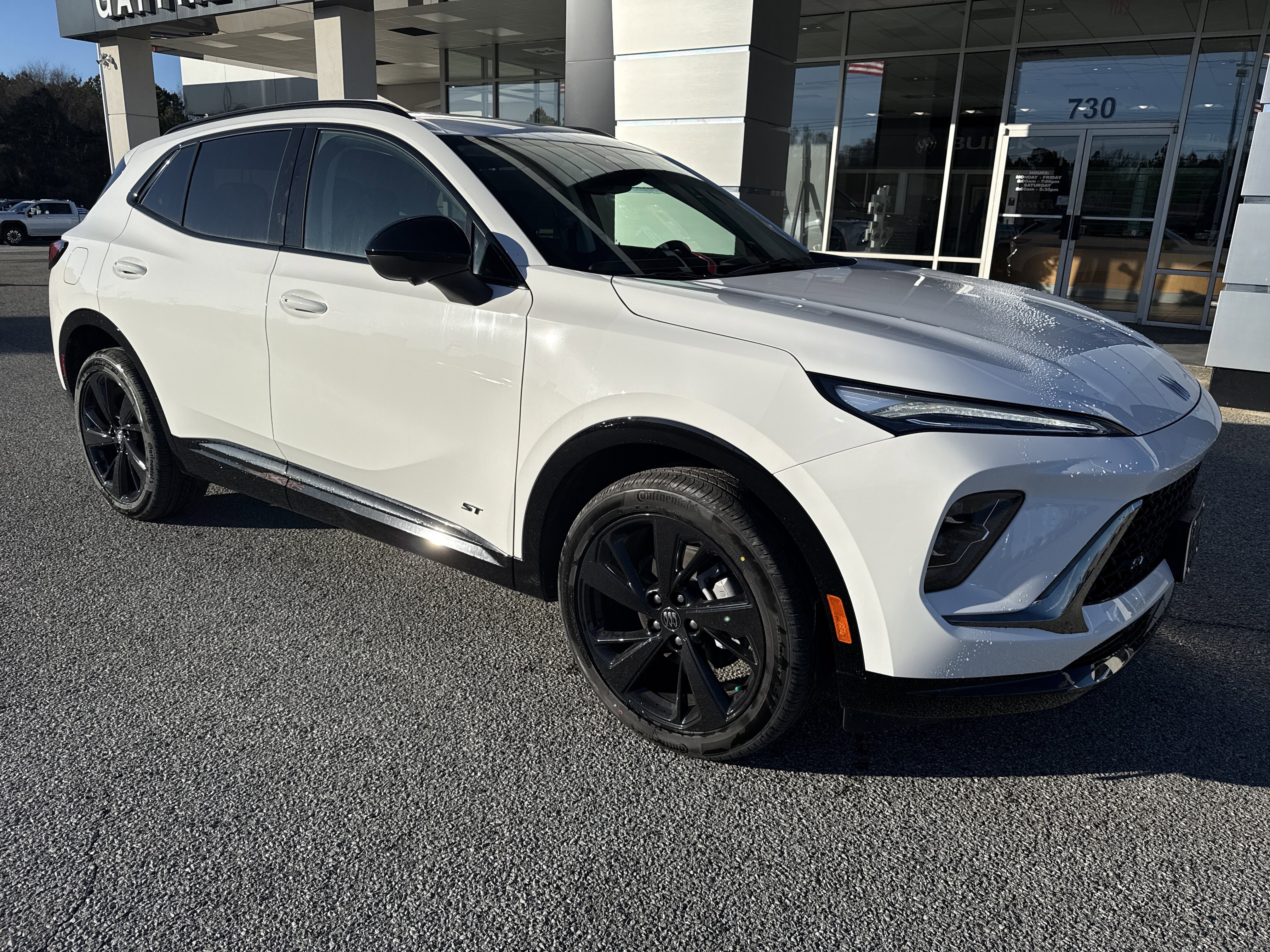 New 2026 Buick Envision Sport Touring image 4