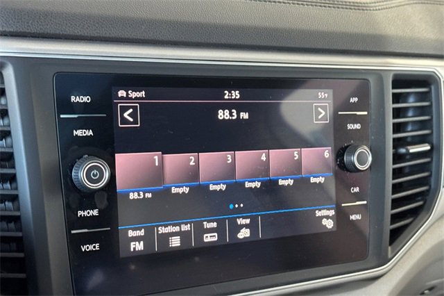 Used 2019 Volkswagen Atlas SE w/ Panoramic Sunroof Package image 19