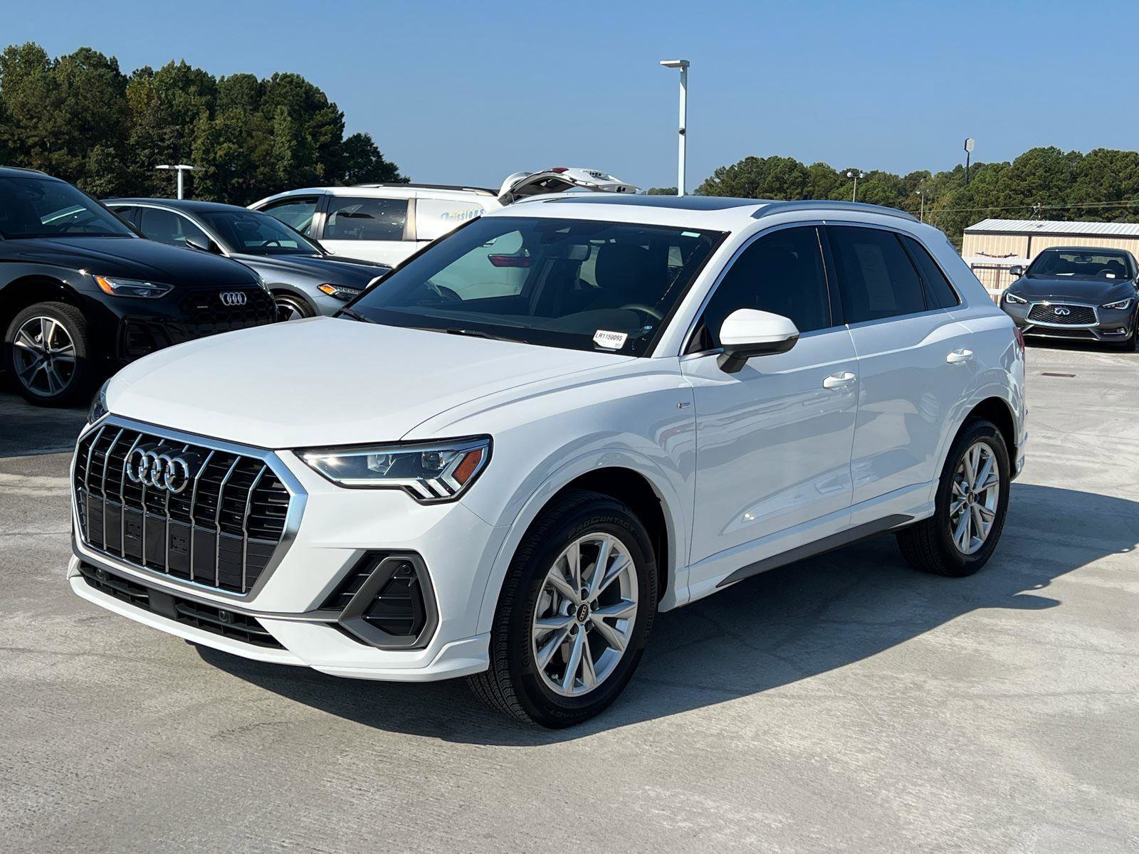Certified 2024 Audi Q3 2.0T Premium w/ Convenience Package