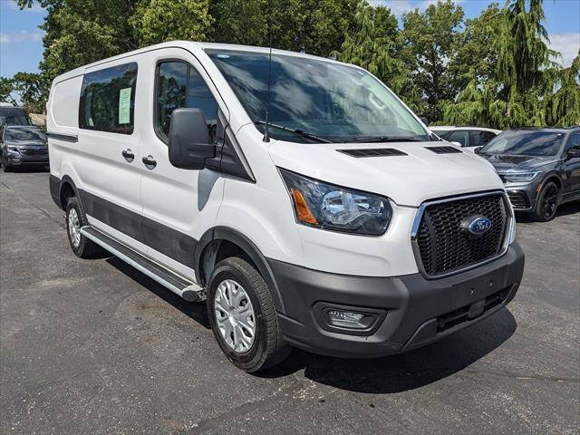 Used 2025 Ford Transit 250 Low Roof w/ Exterior Upgrade Package RWD image 7