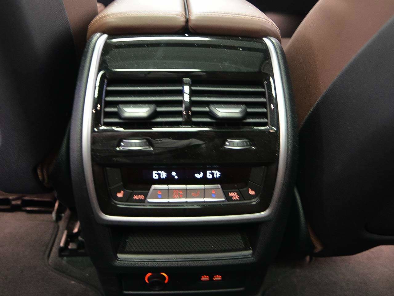Certified 2024 BMW X5 xDrive40i w/ Executive Package image 10
