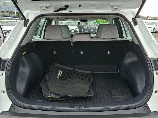 Certified 2022 Toyota Corolla Cross L image 29