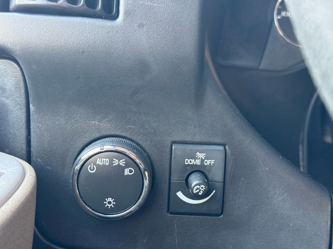 Used 2017 Chevrolet Express 2500 image 11