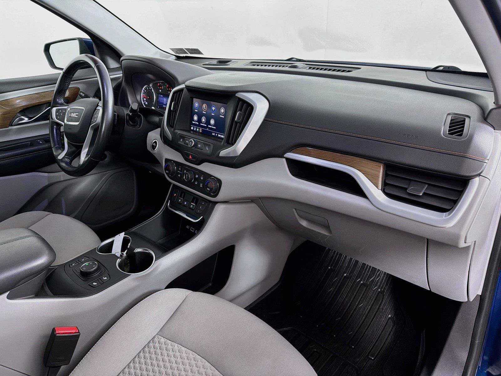 Used 2020 GMC Terrain SLE w/ Driver Convenience Package AWD/4WD image 32