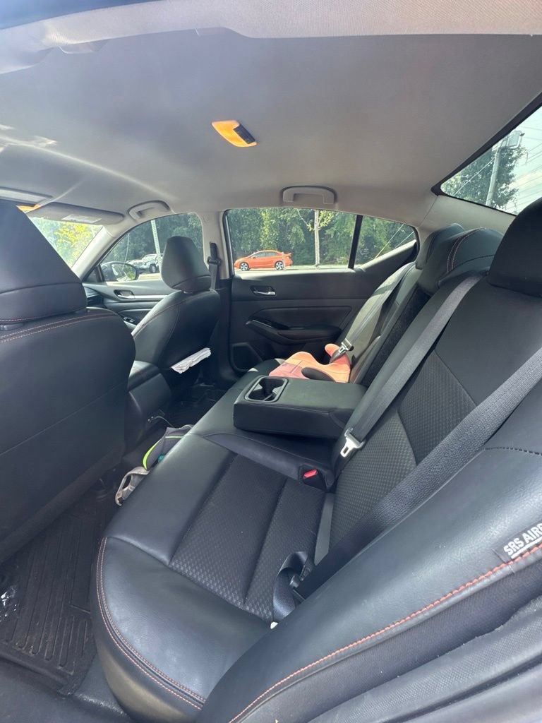 Used 2025 Nissan Altima 2.5 SR FWD image 5