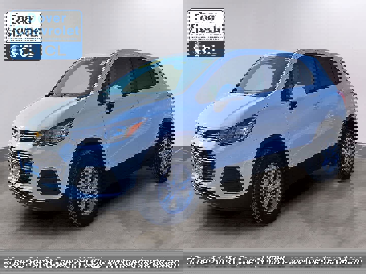 Certified 2022 Chevrolet Trax LS w/ Tint and Cruise Package image 1