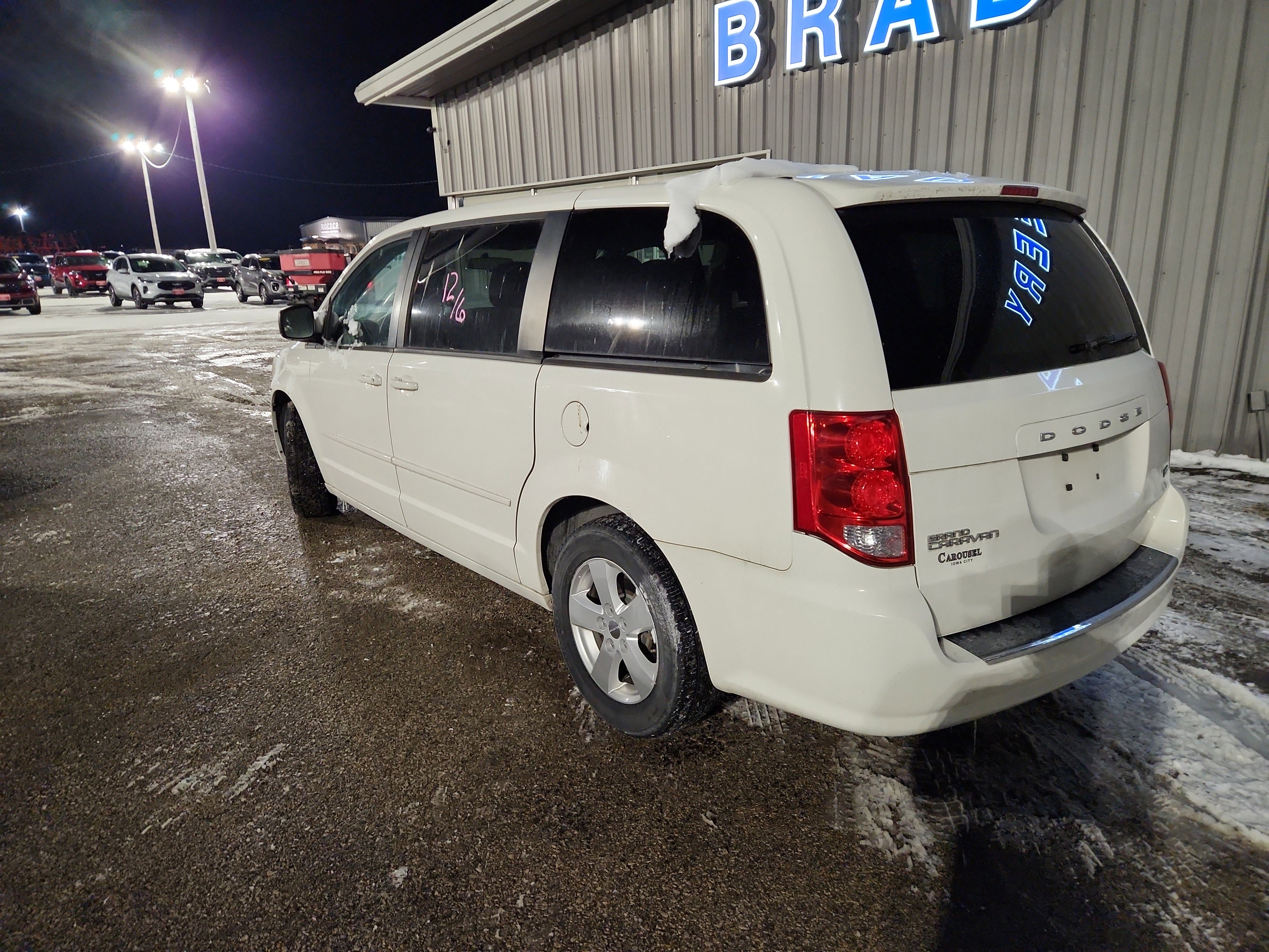 Used 2013 Dodge Grand Caravan SE image 10