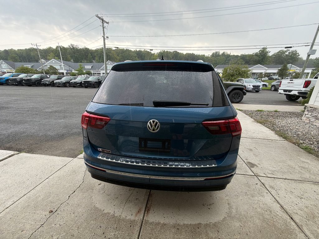 Used 2020 Volkswagen Tiguan SEL Premium R-Line AWD/4WD image 9