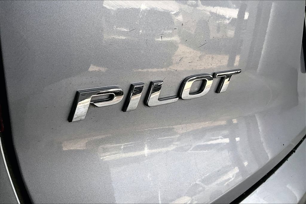 Used 2017 Honda Pilot EX-L image 44