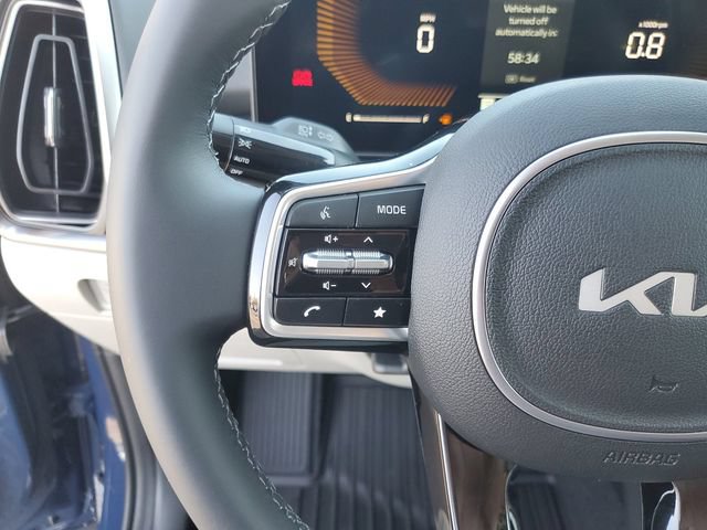 Certified 2025 Kia Sorento S w/ Panoramic Sunroof Package FWD image 16