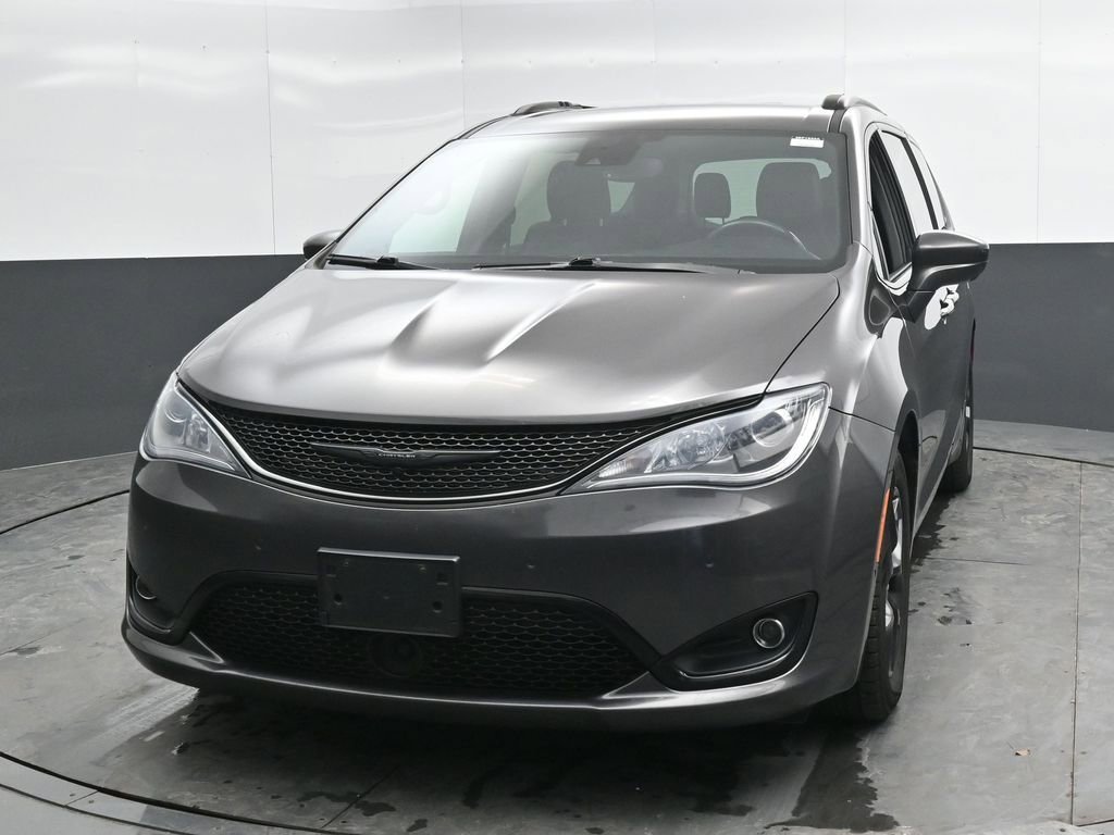 Used 2020 Chrysler Pacifica Touring-L Plus image 42