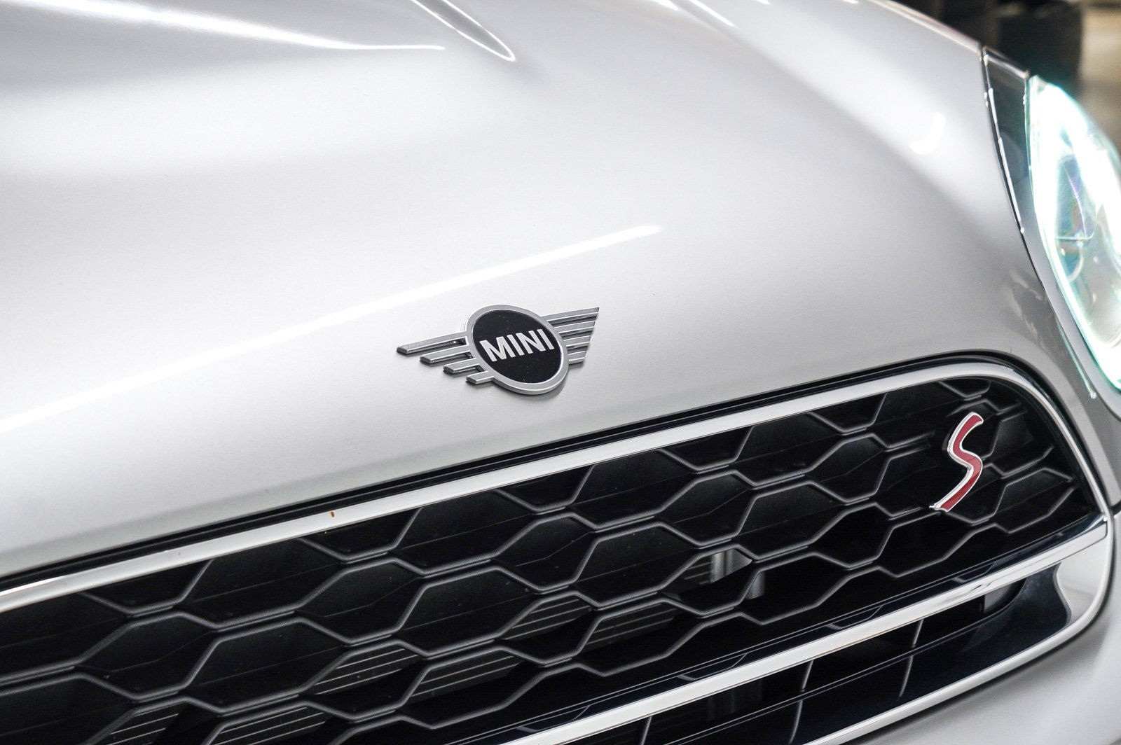 Certified 2024 MINI Cooper Countryman S FWD image 9