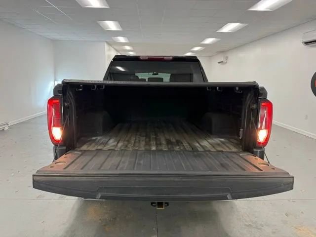 Used 2024 GMC Sierra 1500 Elevation image 8