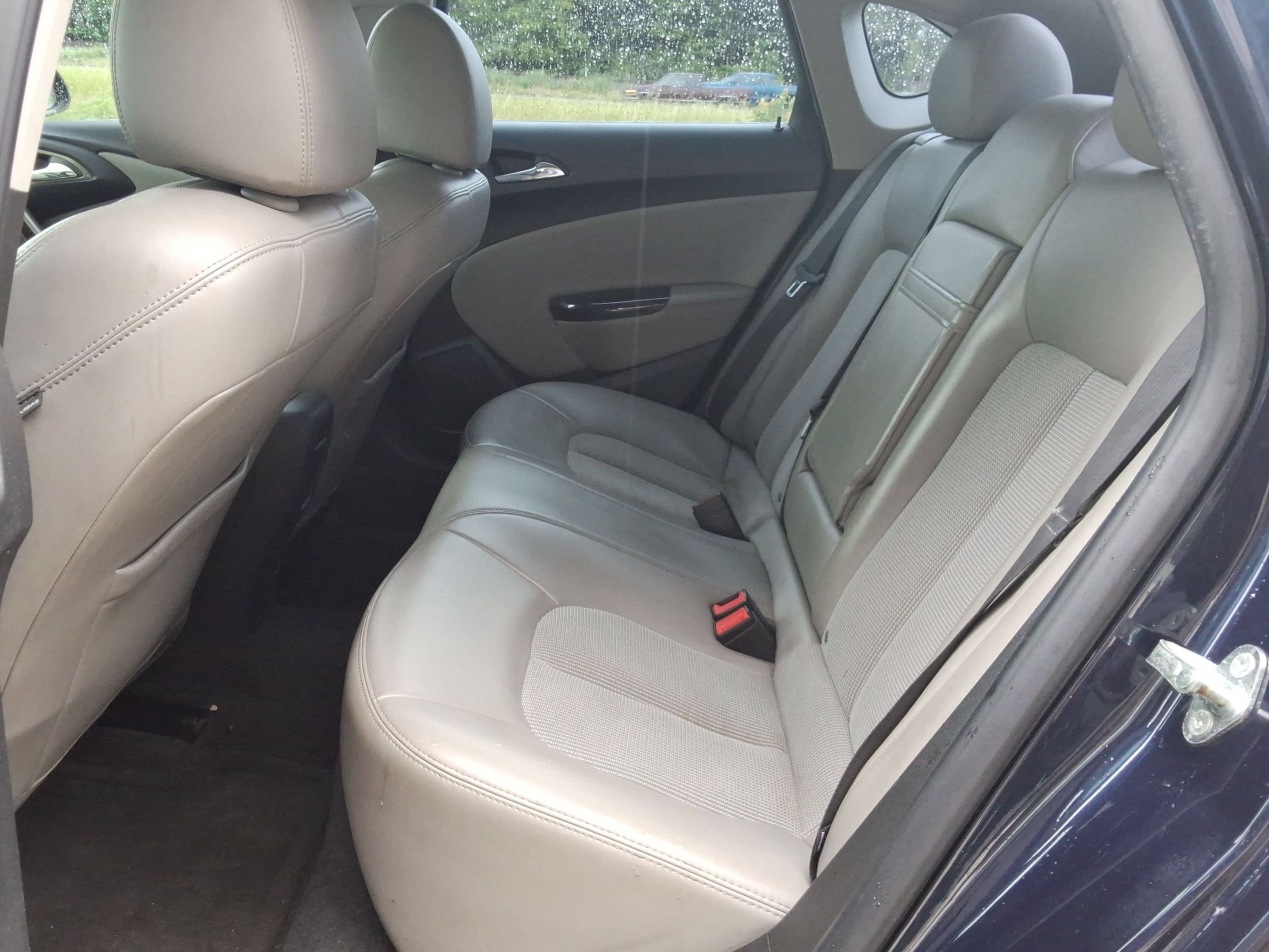Used 2015 Buick Verano FWD image 29