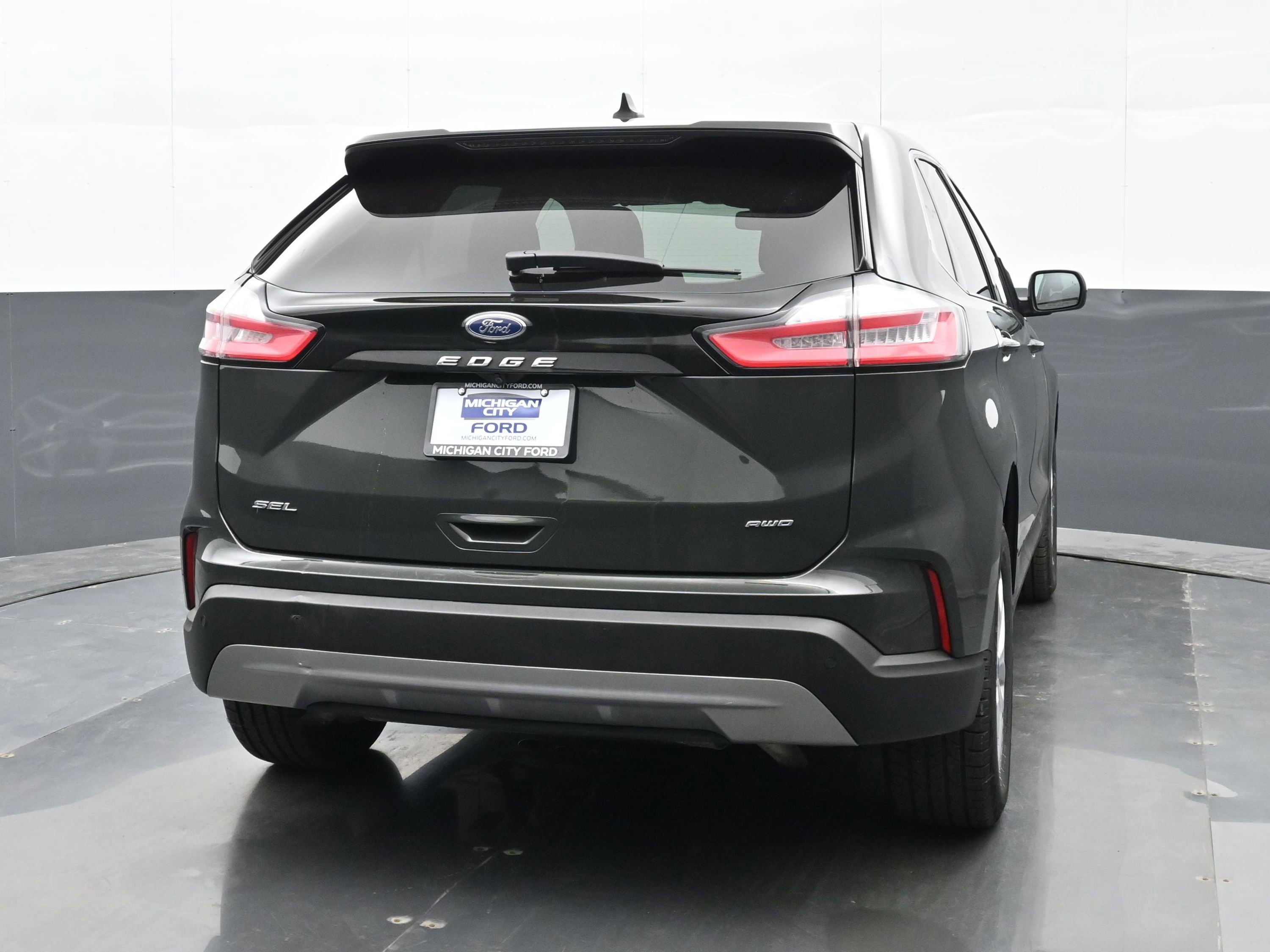 Used 2022 Ford Edge SEL image 7