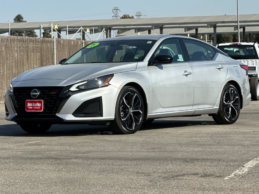 Used 2025 Nissan Altima 2.5 SR