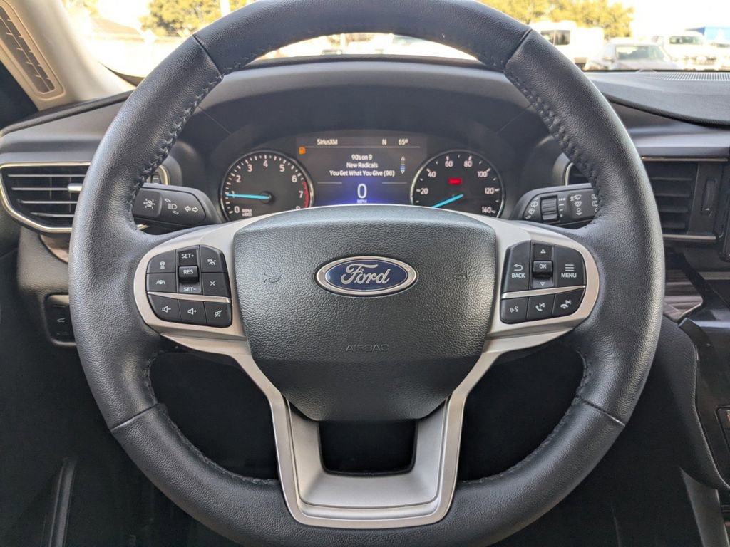 Used 2023 Ford Explorer Limited w/ Equipment Group 301A image 27