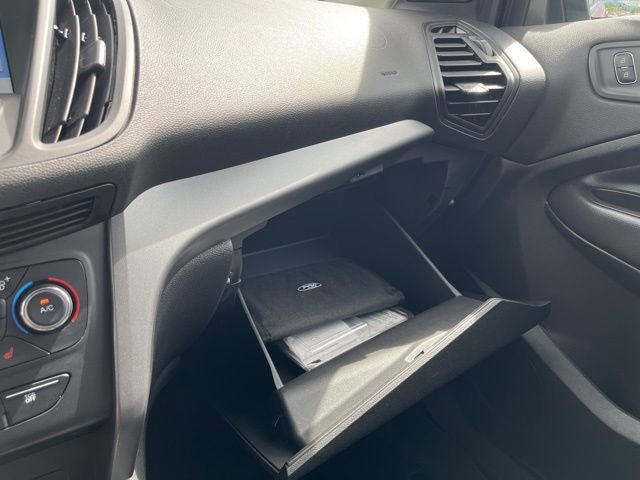 Used 2017 Ford Escape SE w/ SE Leather Comfort Package image 33