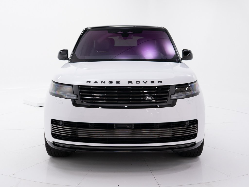 Used 2023 Land Rover Range Rover SV AWD/4WD image 8